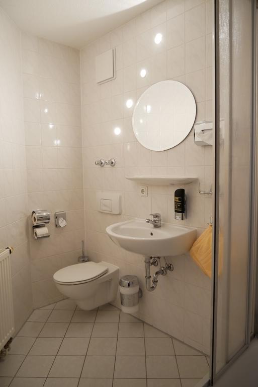 Hotel Garni Brauhof Niederwiesa Extérieur photo