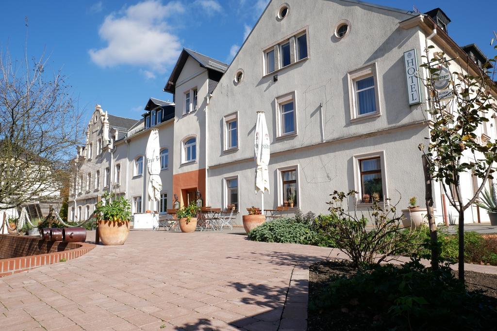 Hotel Garni Brauhof Niederwiesa Extérieur photo